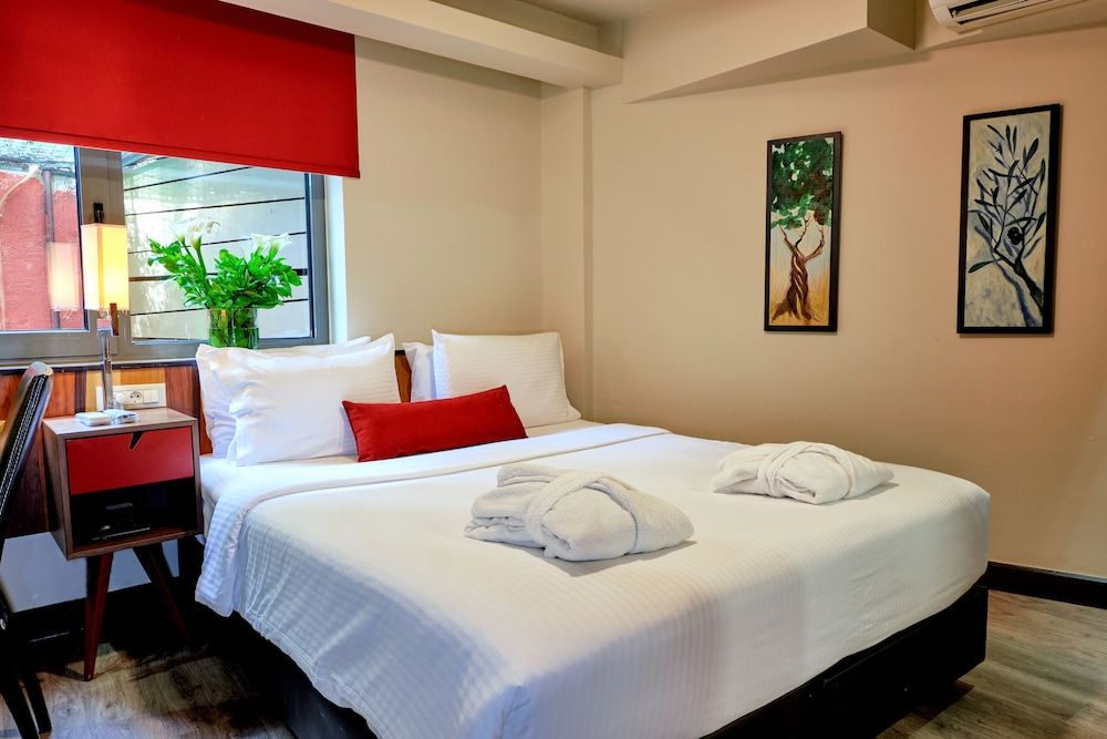 Economy Room