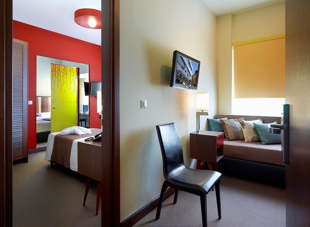 Lato Annex Boutique Rooms Family Room 3