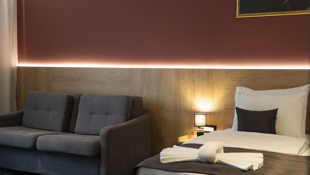 Ha Hotel Mostar Deluxe Double or Twin Room 5