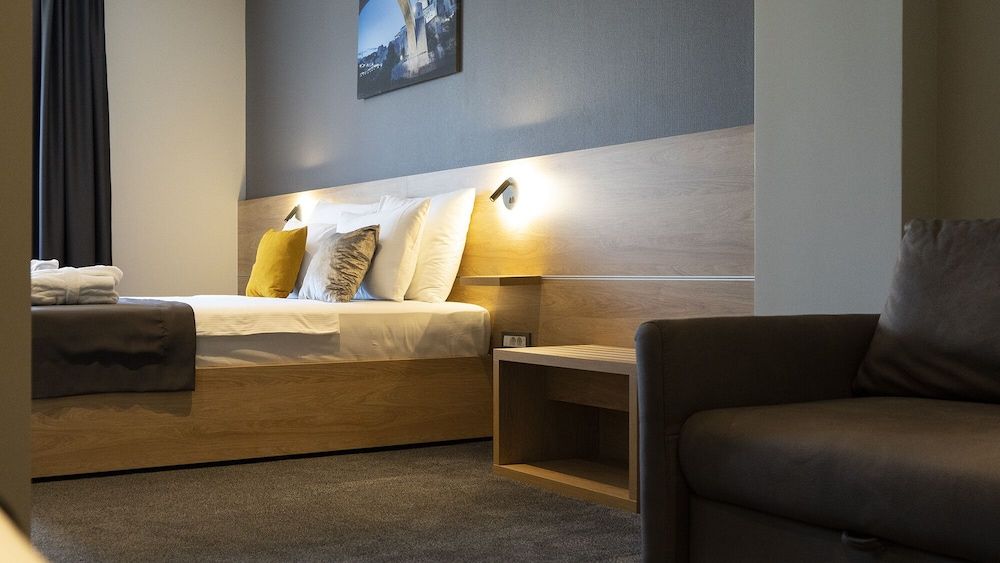Ha Hotel Mostar Comfort Triple Room 3