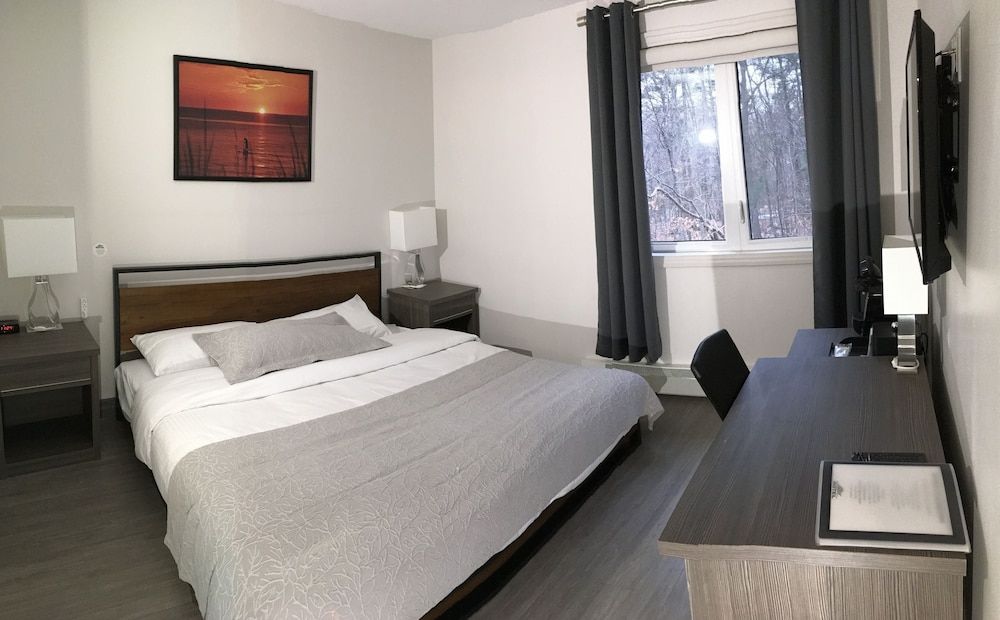 Amber Hotel Standard Room, 1 Queen Bed 2