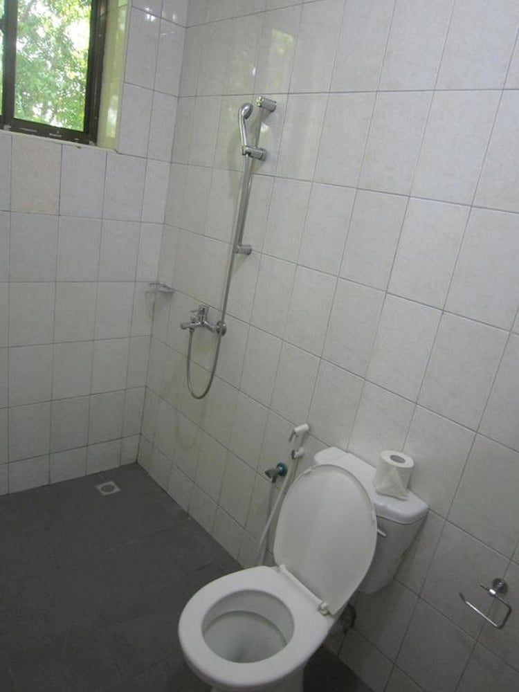 FQ Village Hotel Standard Double Room, 1 Queen Bed, Non Smoking, Courtyard View 7