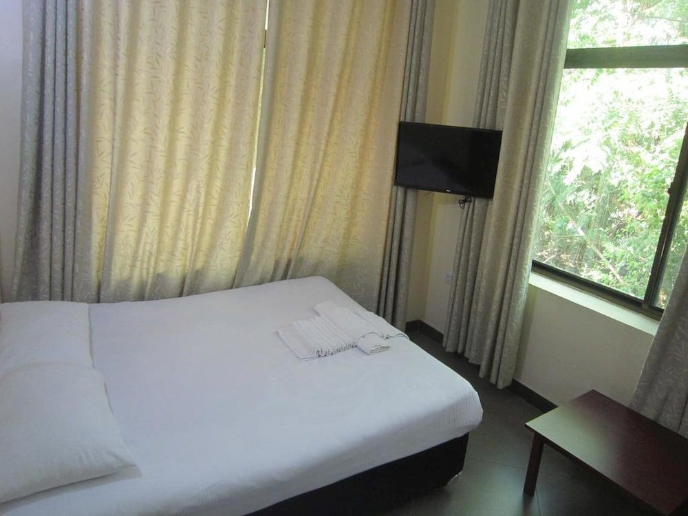 FQ Village Hotel Standard Double Room, 1 Queen Bed, Non Smoking, Courtyard View 2