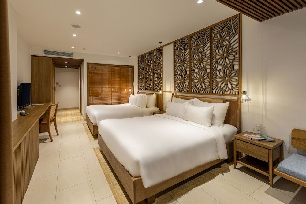 Daisy Boutique Hotel & Apartment Family Studio Suite with Pool View 4