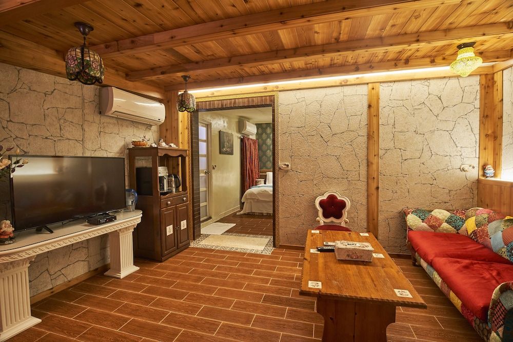 My Dream Castle Standard Quadruple Room, Non Smoking 11