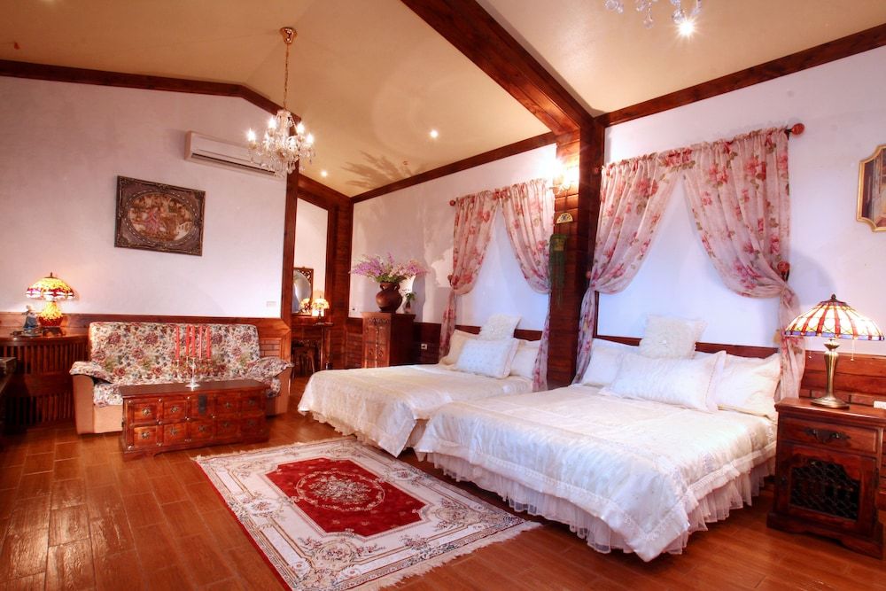 My Dream Castle Standard Quadruple Room, Non Smoking 2