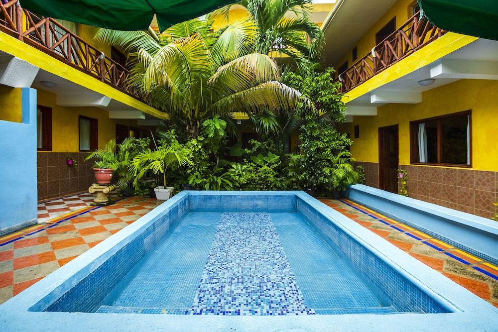 undefined OYO Hotel Playa del Carmen 7