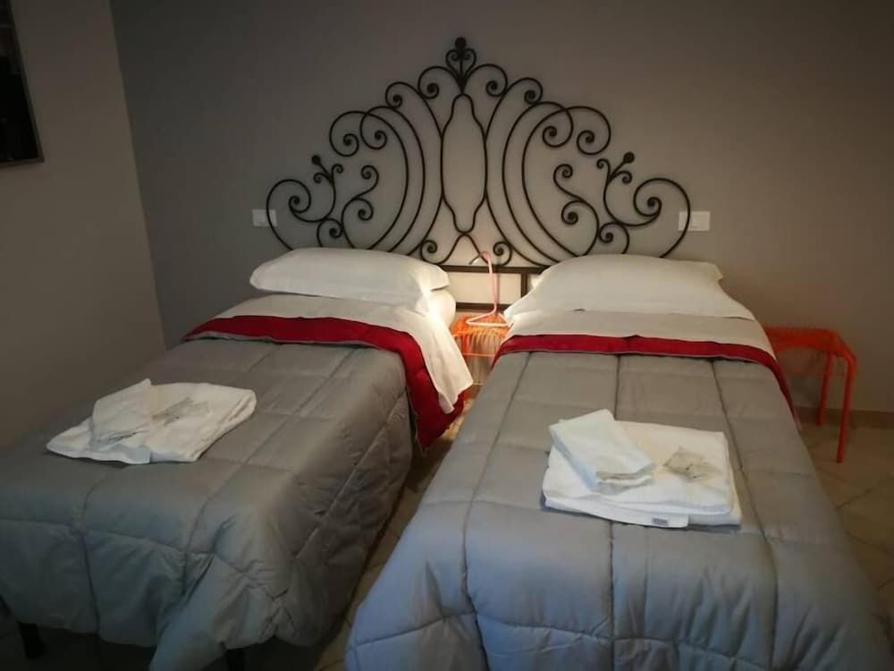 B&B Barbera 35 City Room, Ensuite 8