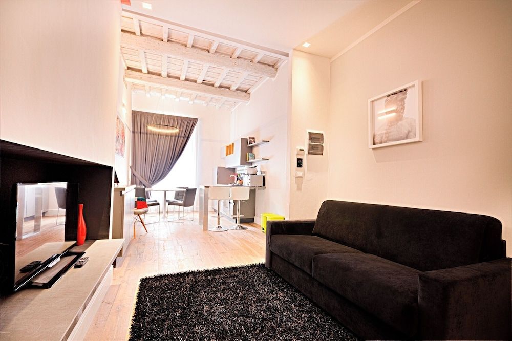 Mamo Florence – San Zanobi Apartments One Bedroom Apartment with Terrace 14