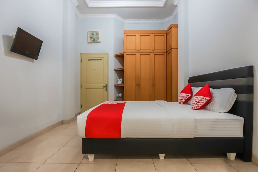 Collection O Mangga Besar Near Lokasari Square Formerly 45 Residence Standard Double Room 2