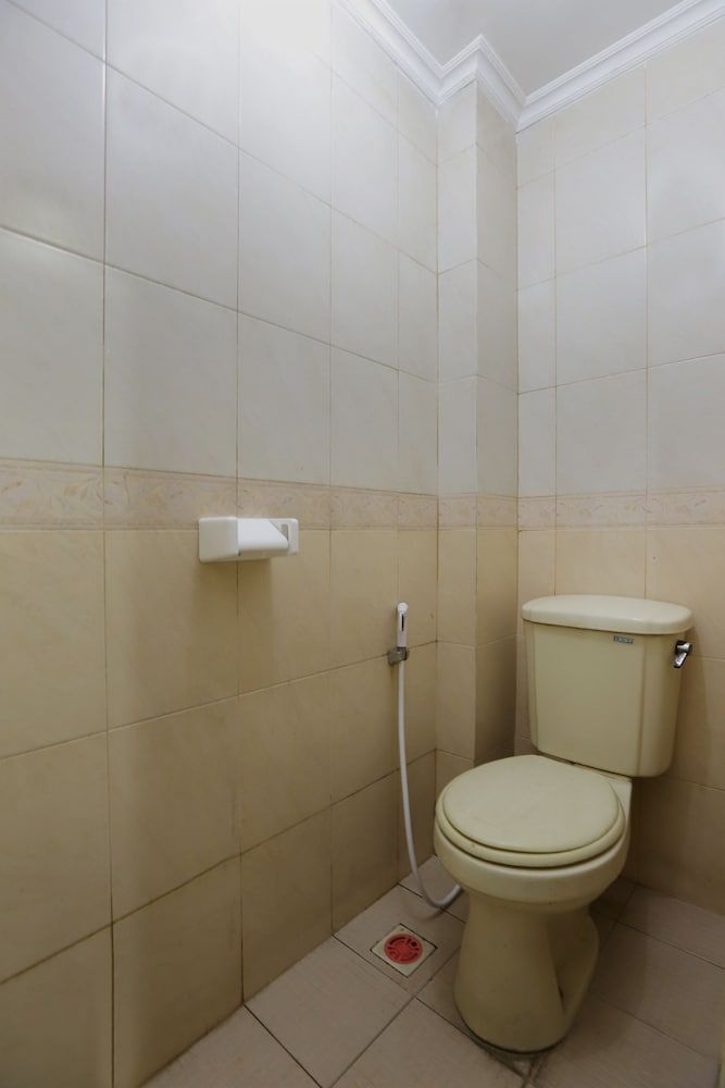 Collection O Mangga Besar Near Lokasari Square Formerly 45 Residence Standard Double Room 8