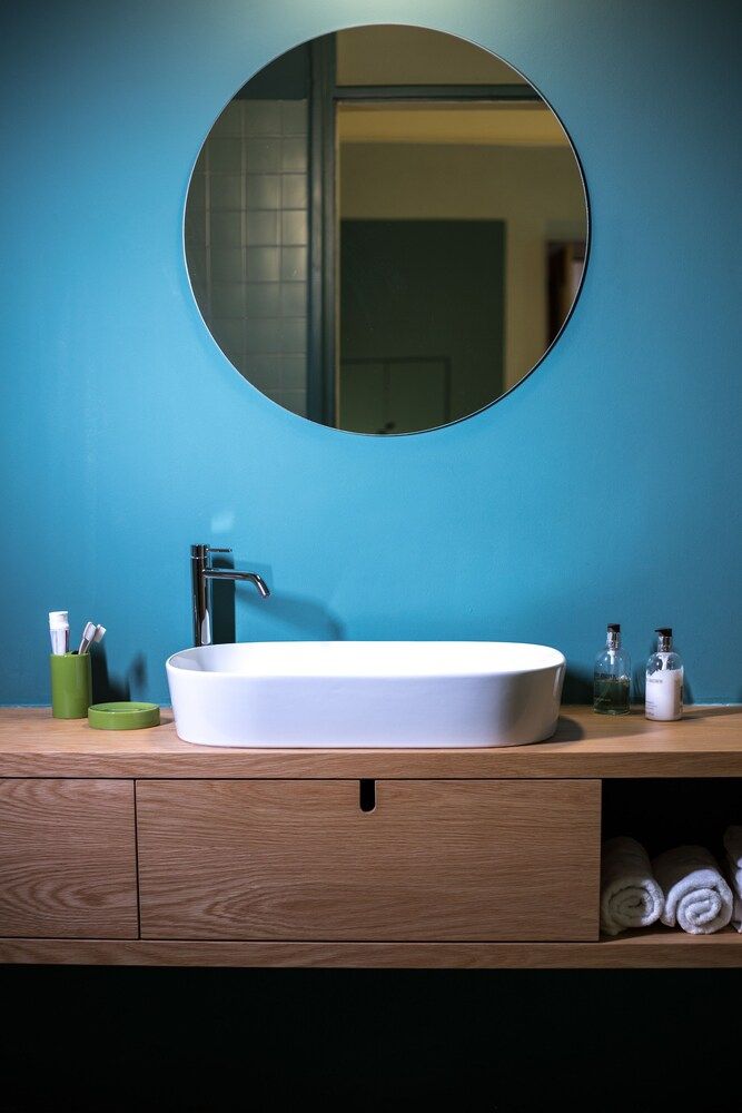 Keramos Athens Signature Studio Suite 6