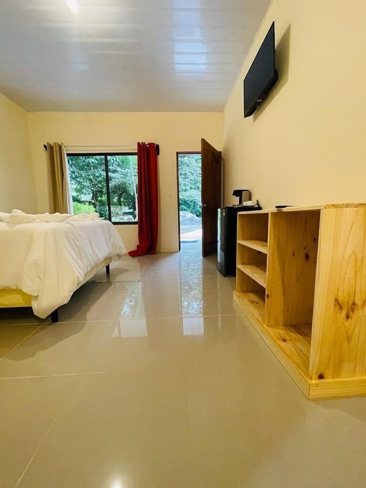 Grand Park Manuel Antonio Junior Double Room, 1 Bedroom 3