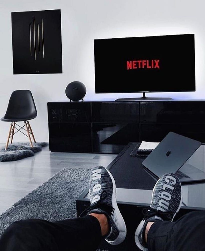 Airport Hotel Entebbe Presidential Apartment, Kitchen, Lake View 7