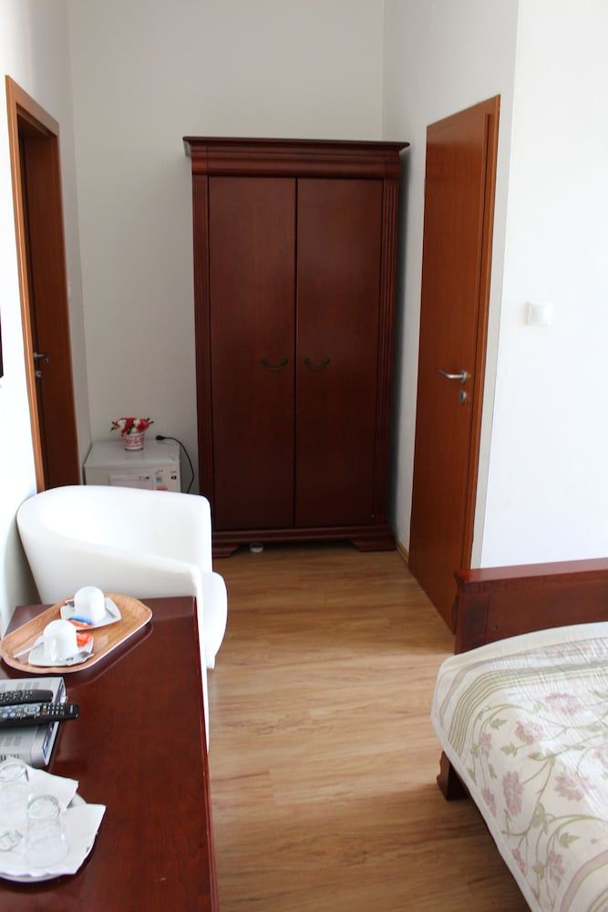 Hotel Oko Double or Twin Room 10