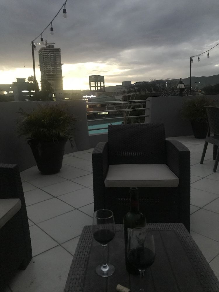 undefined Hotel Capada 8