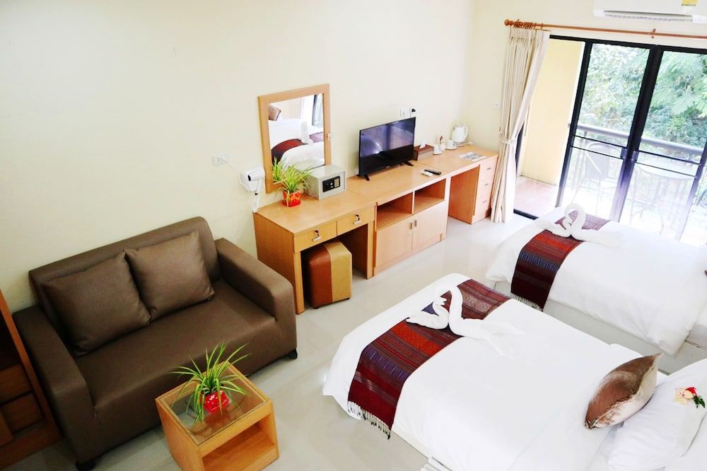 Chiangrai Lake Hill Resort Deluxe Twin Room, 2 Twin Beds, Non Smoking 2