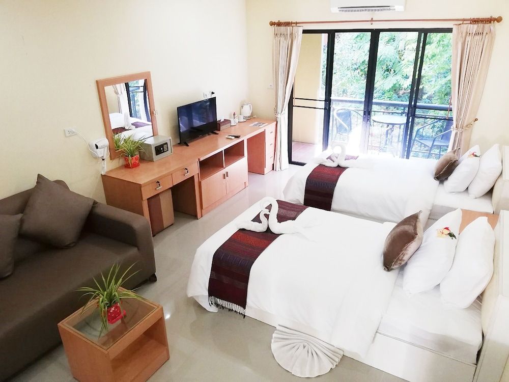 Chiangrai Lake Hill Resort Deluxe Twin Room, 2 Twin Beds, Non Smoking 14