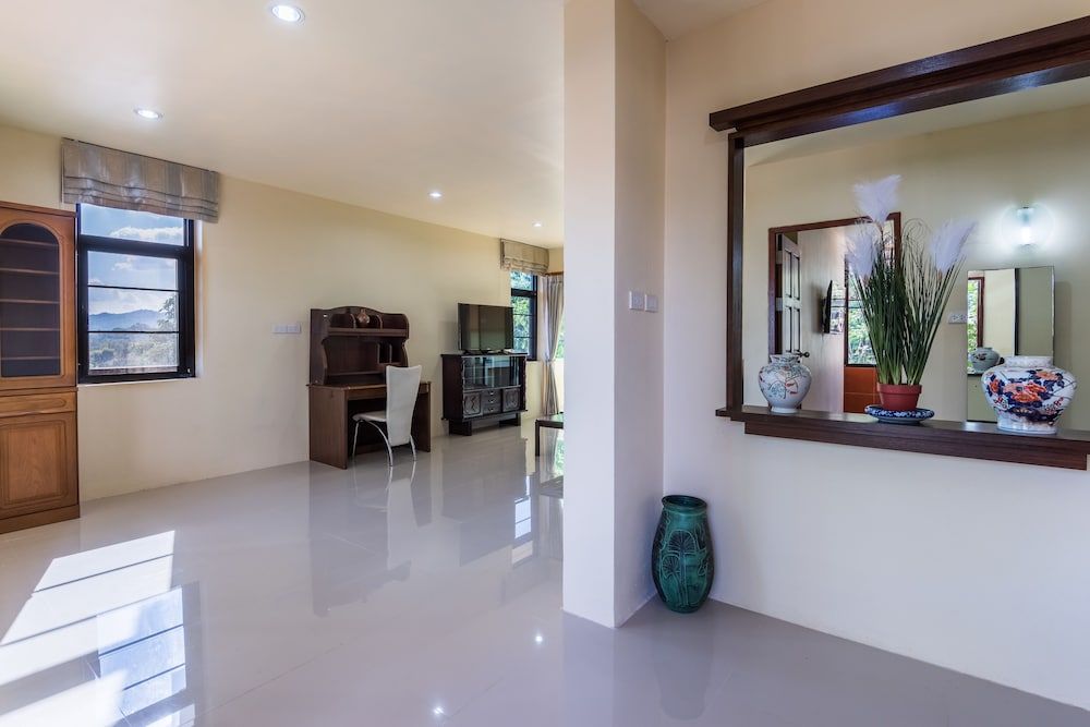 Chiangrai Lake Hill Resort Suite, 1 Double Bed, Non Smoking 3