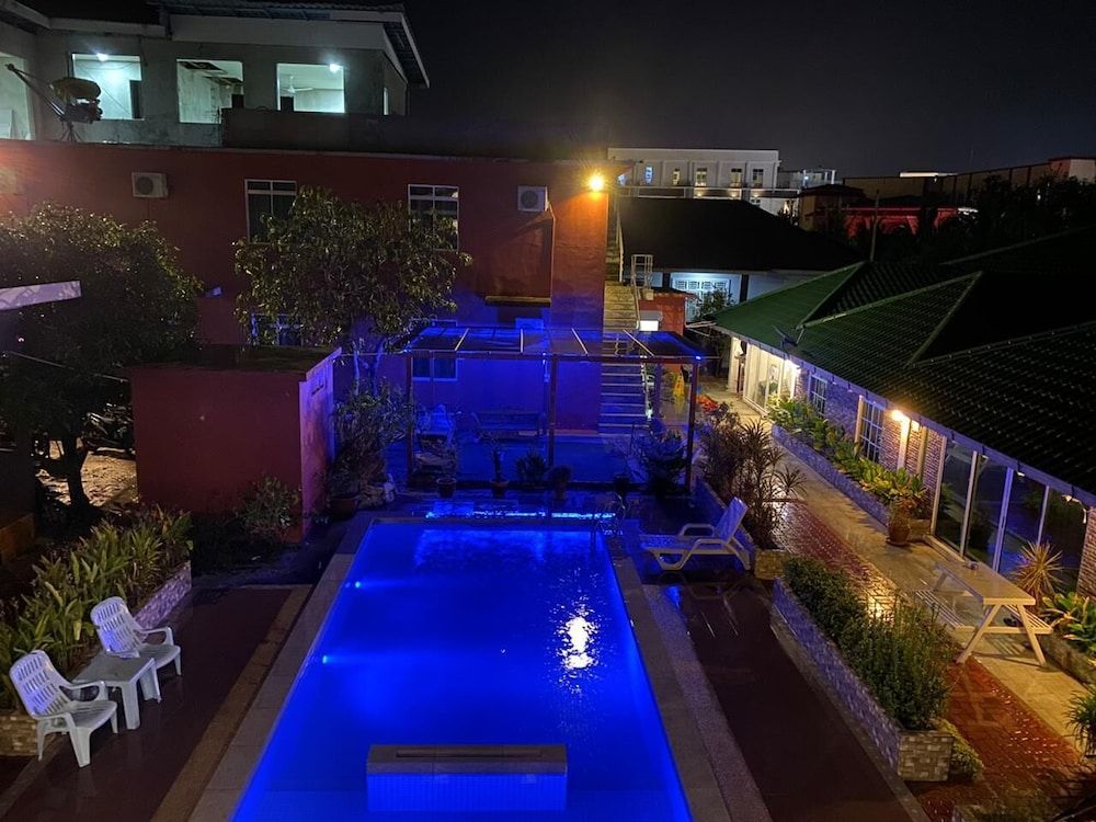 undefined Dlima Beach Inn 7