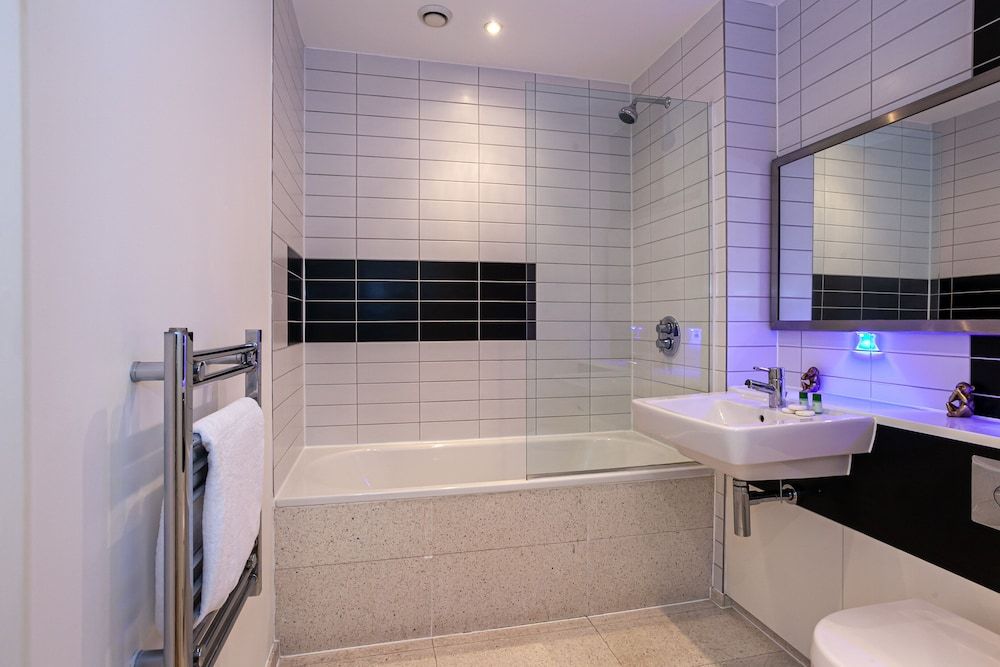 Skyline by Resify City Apartment, 1 Bedroom, Kitchen, City View 13