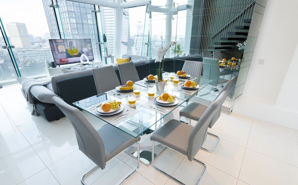 Skyline by Resify City Penthouse, 3 Bedrooms, Kitchen, City View 23