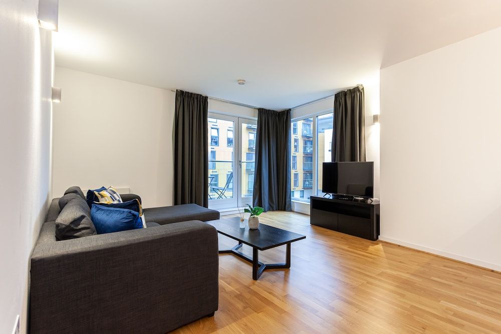 Skyline by Resify City Apartment, 2 Bedrooms, Kitchen, City View 12