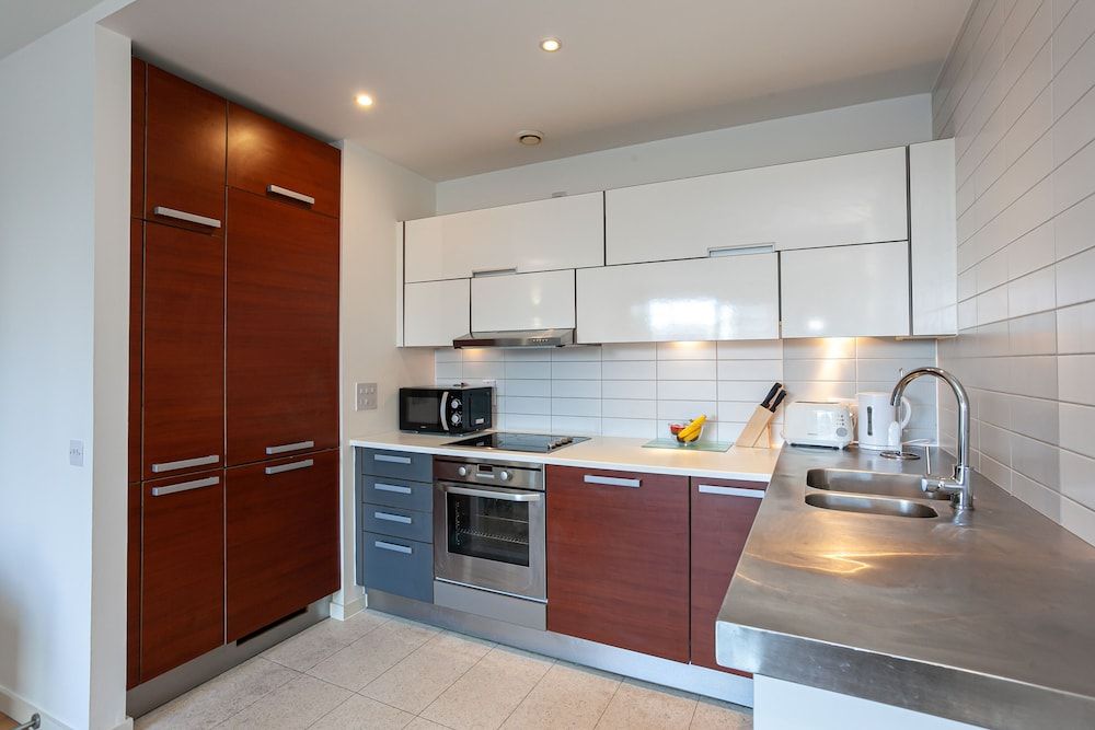 Skyline by Resify City Apartment, 1 Bedroom, Kitchen, City View 3