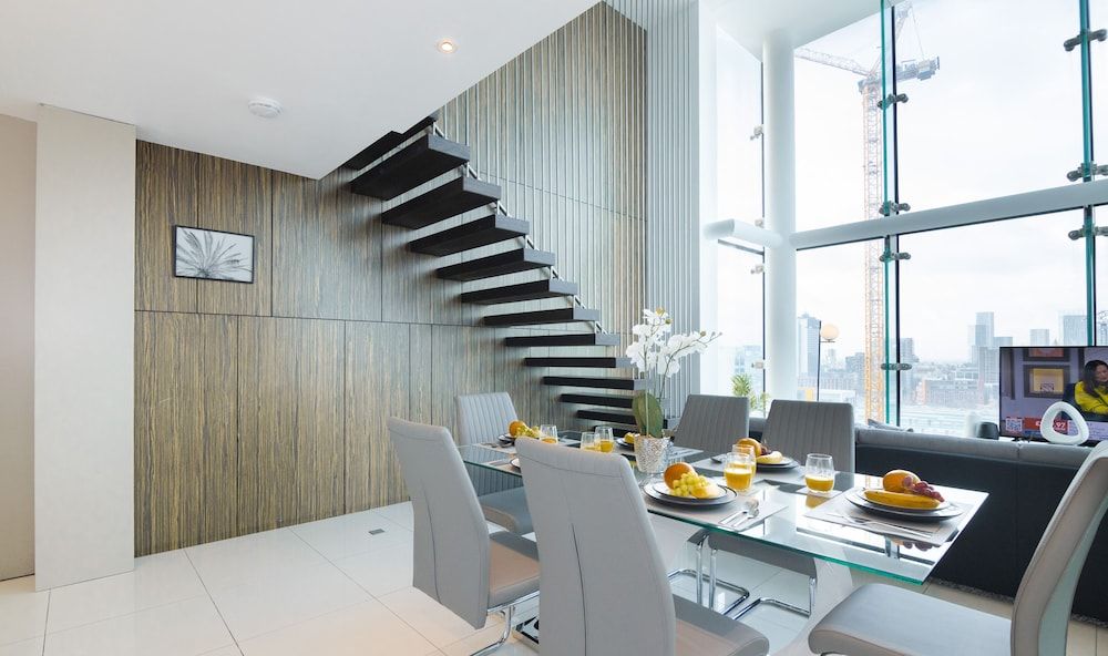 Skyline by Resify City Penthouse, 3 Bedrooms, Kitchen, City View 21