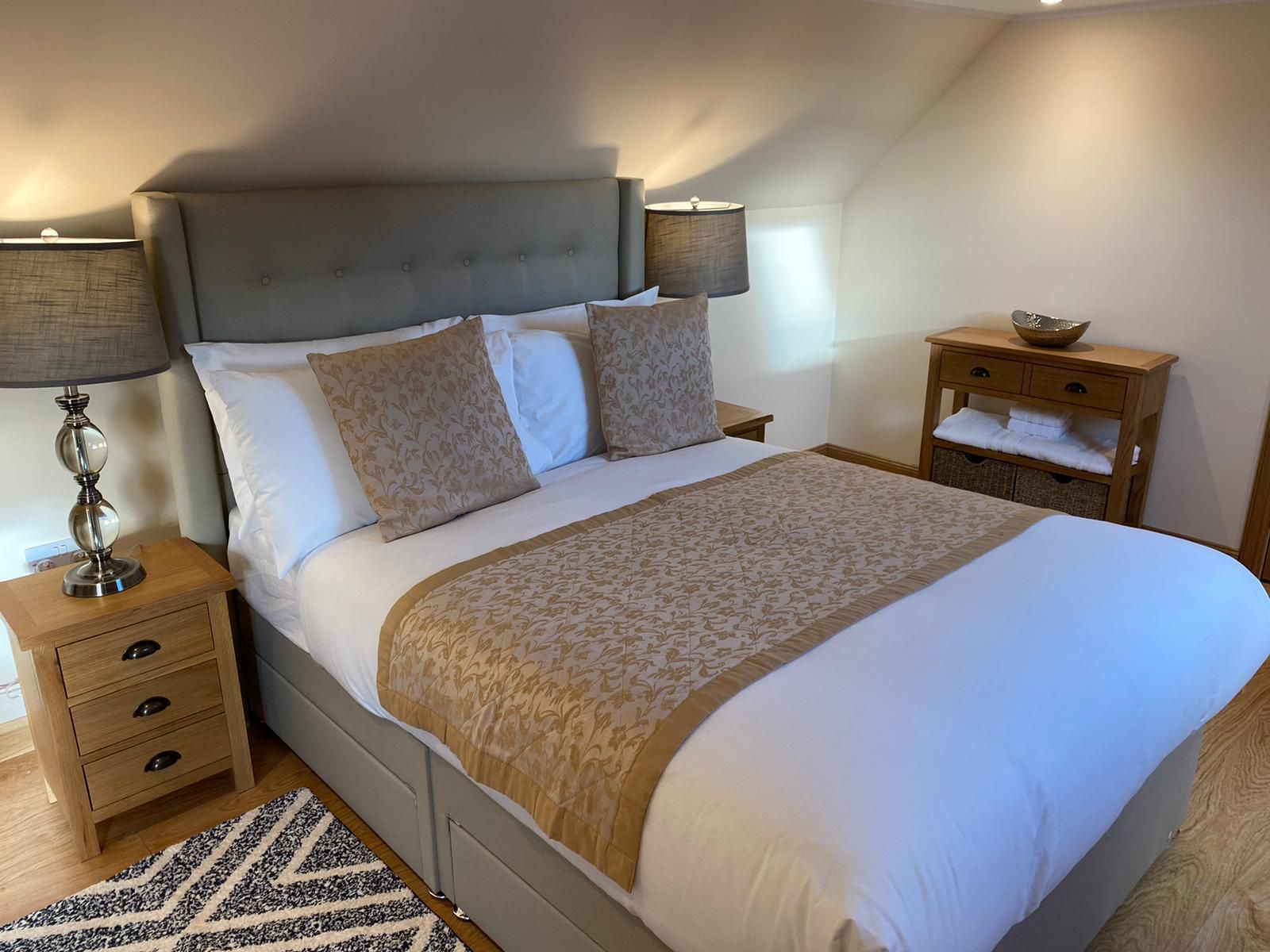 undefined Waverley Inn Apartments 4