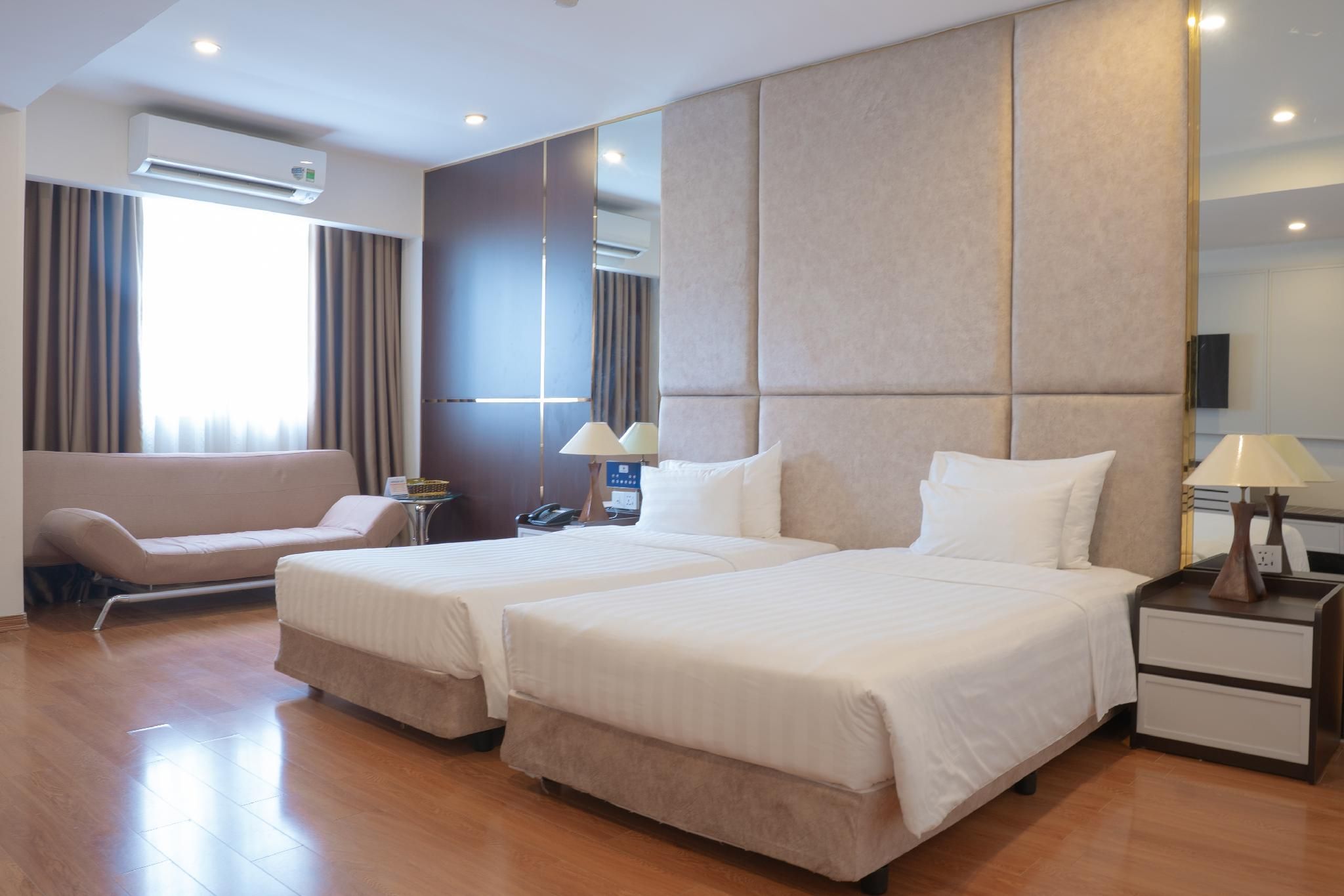 Deluxe Twin Room With Window