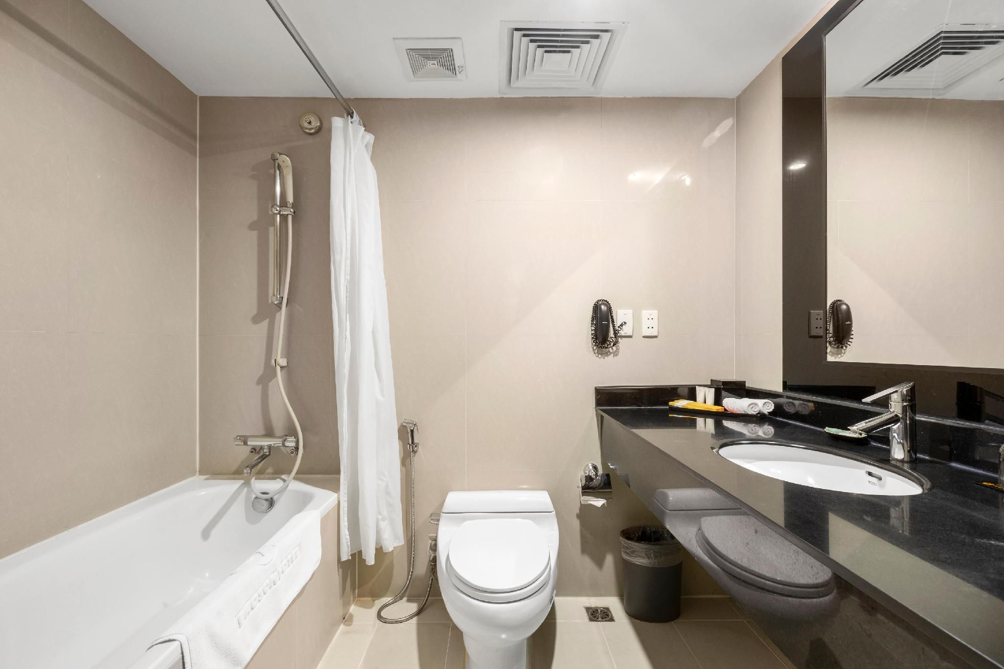 Deluxe Twin Room With Window