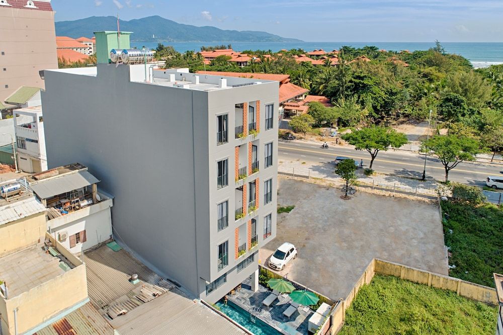 undefined Jolia's House 3