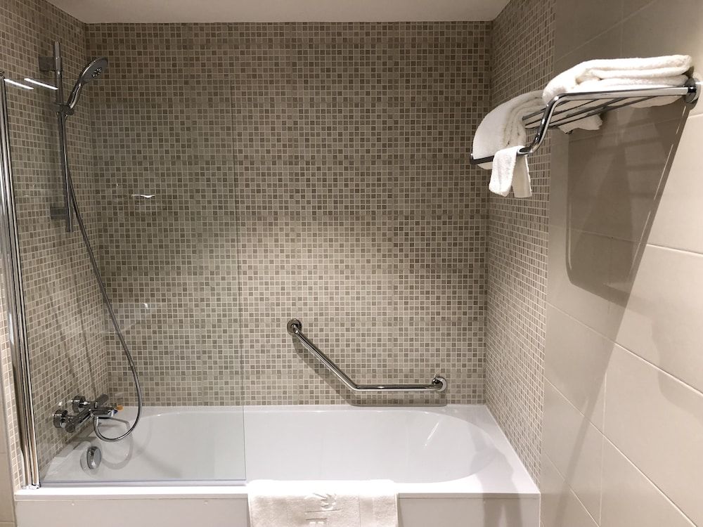 Elais Kinshasa Executive Apartment, 1 Bedroom, Non Smoking, Garden View 10