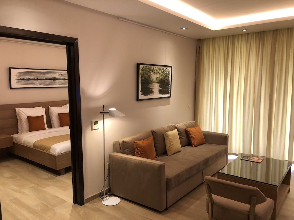 Elais Kinshasa Executive Apartment, 1 Bedroom, Non Smoking, Garden View 4