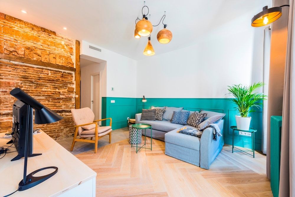 Be Mate Gran Vía Suites Deluxe Apartment, 1 Bedroom, City View 10