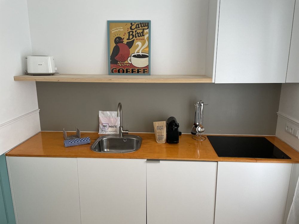 Be Mate Gran Vía Suites Studio 8