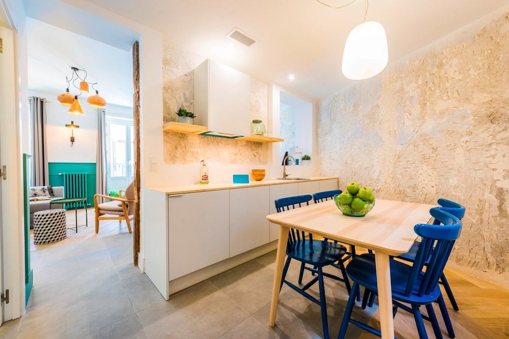 undefined Be Mate Gran Vía Suites 6