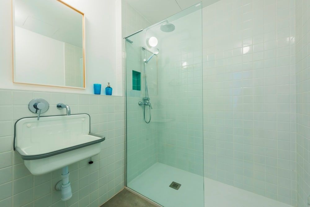 Be Mate Gran Vía Suites Studio 6