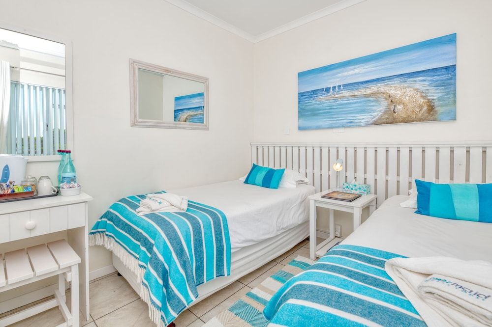 Mermaid Guest House Family Suite, 3 Bedrooms 2