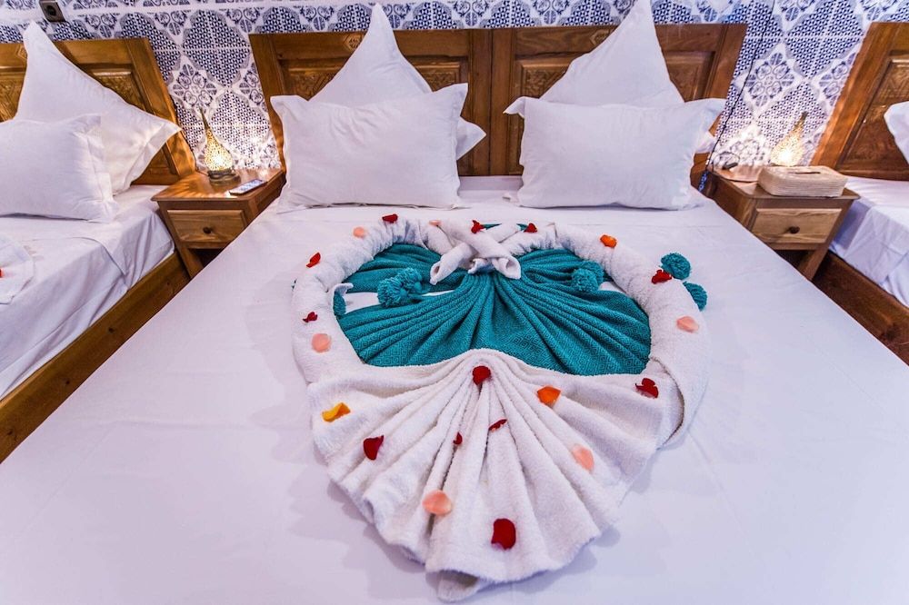 Riad Atlas Mejbar Deluxe Quadruple Room 3