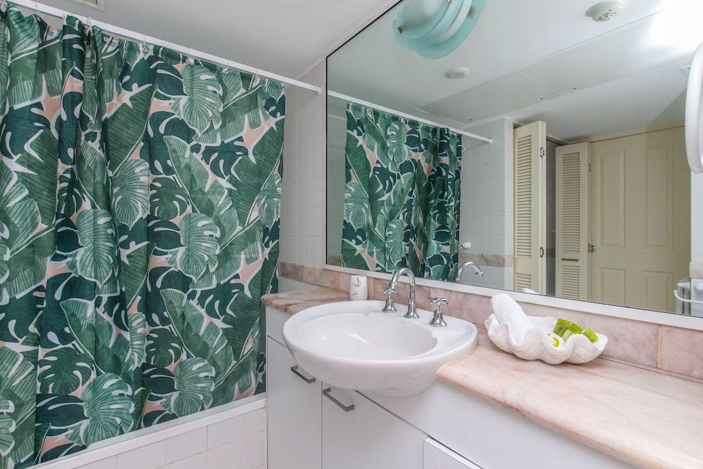 undefined Inner City One Bedroom Apartment 27 10