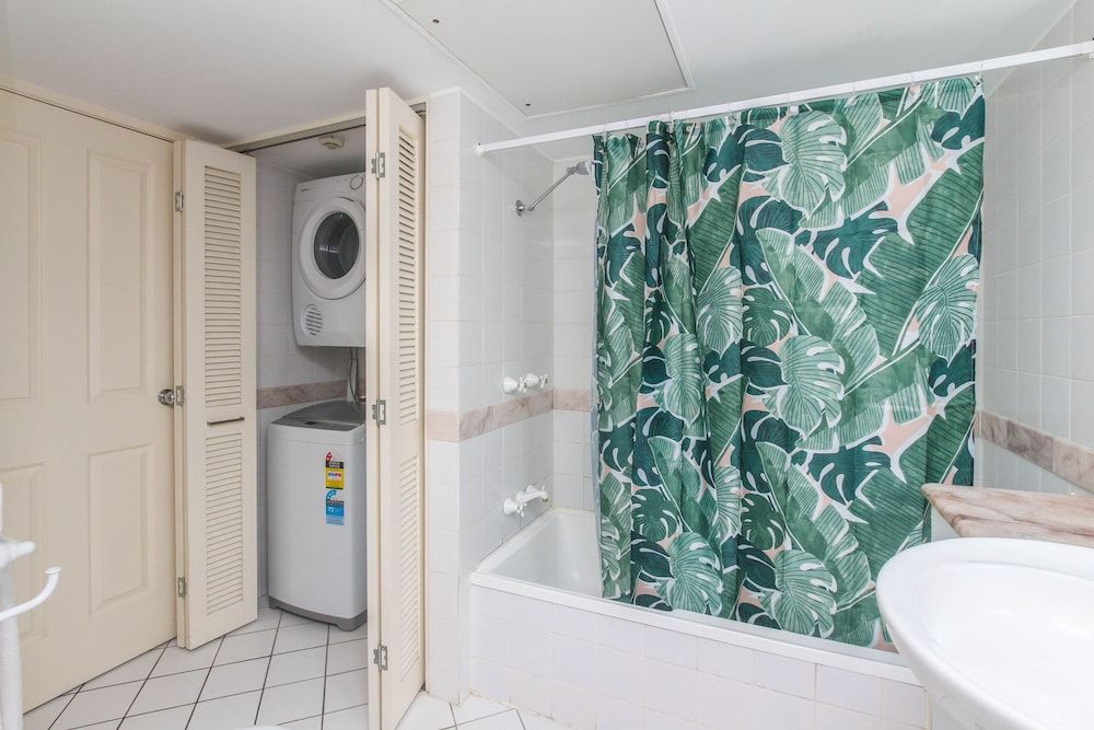 undefined Inner City One Bedroom Apartment 27 9