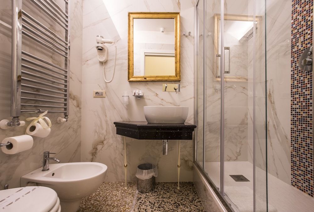 Trastevere Royal Suite Trilussa Classic Room 13