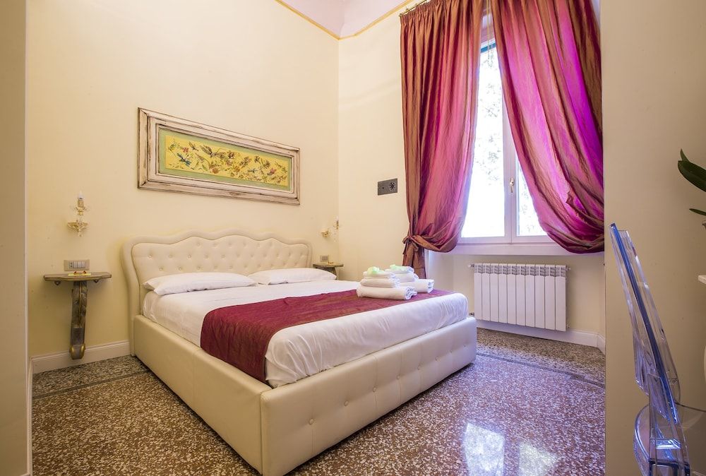 Trastevere Royal Suite Trilussa Classic Room 6