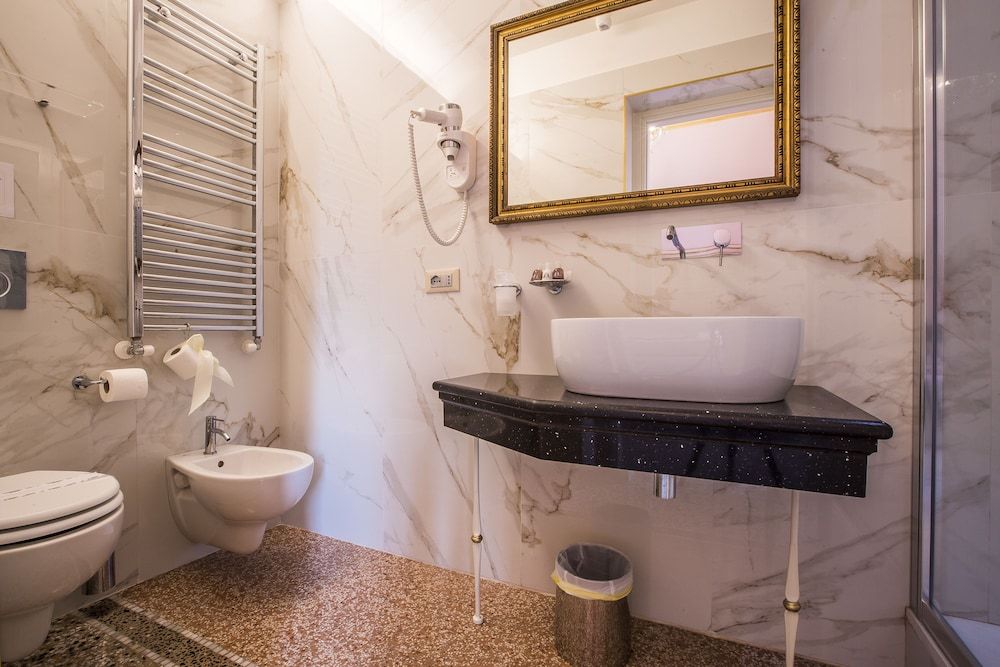 undefined Trastevere Royal Suite Trilussa 10