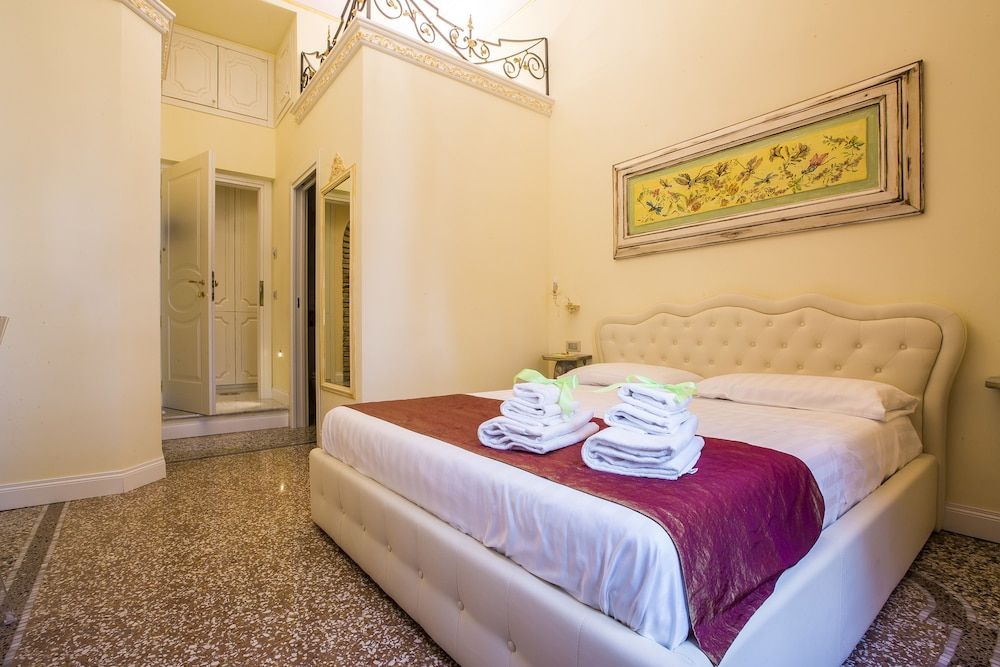 Trastevere Royal Suite Trilussa Classic Room