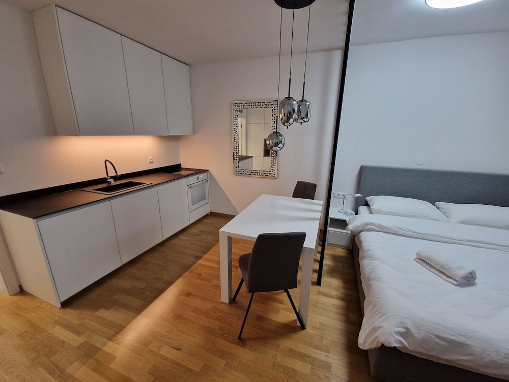 undefined REZIDENCA PIPANOVA 9