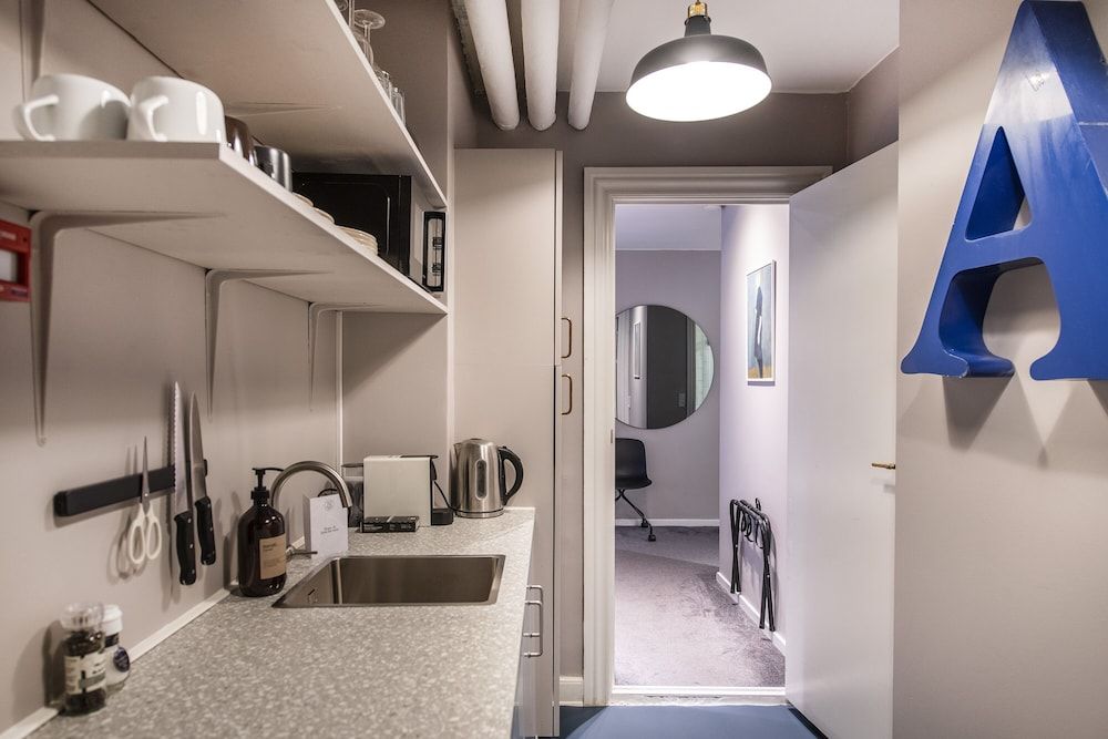 Kitchenette