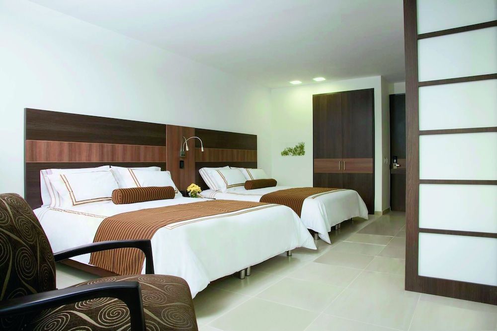 Comfort Twin Room, Private Bathroom